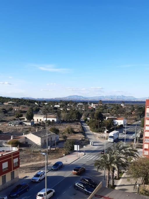 Bonito Piso Al Lado Del Mar! Apartment La Marina Bagian luar foto