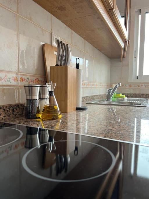 Bonito Piso Al Lado Del Mar! Apartment La Marina Bagian luar foto