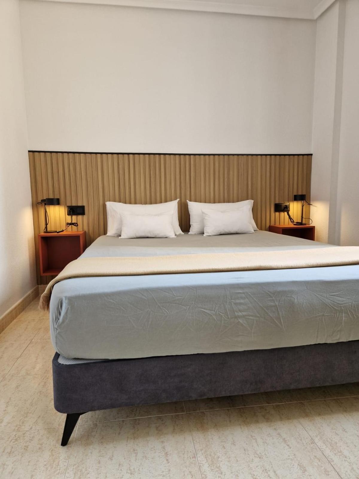 Bonito Piso Al Lado Del Mar! Apartment La Marina Bagian luar foto